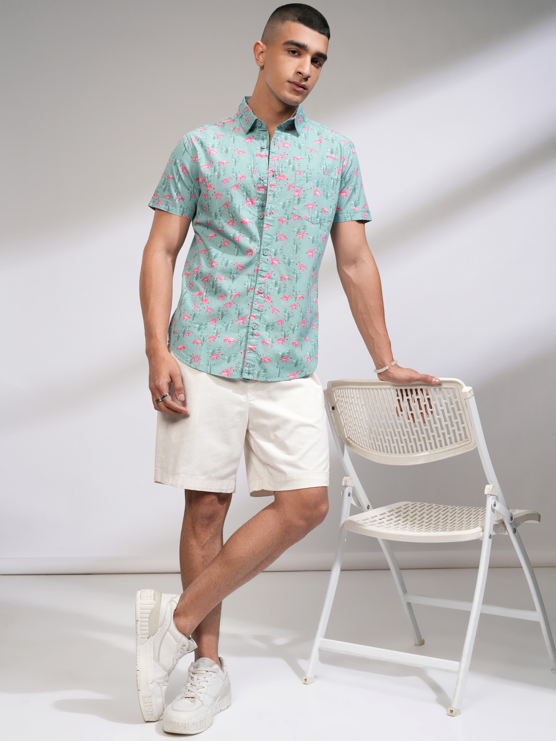 Havric Short-sleeve button-down shirt.