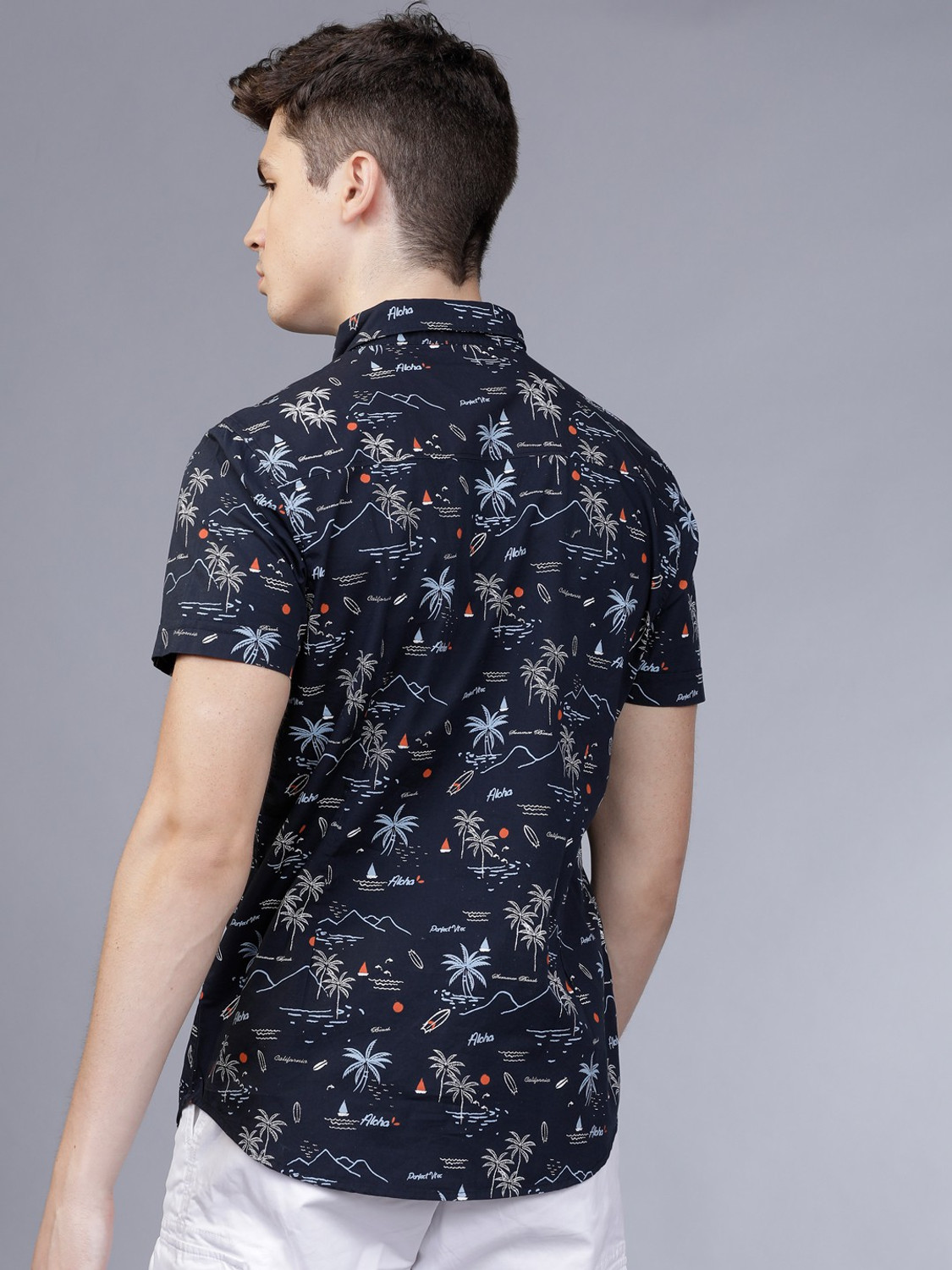 Havric Mountain print resort shirt
