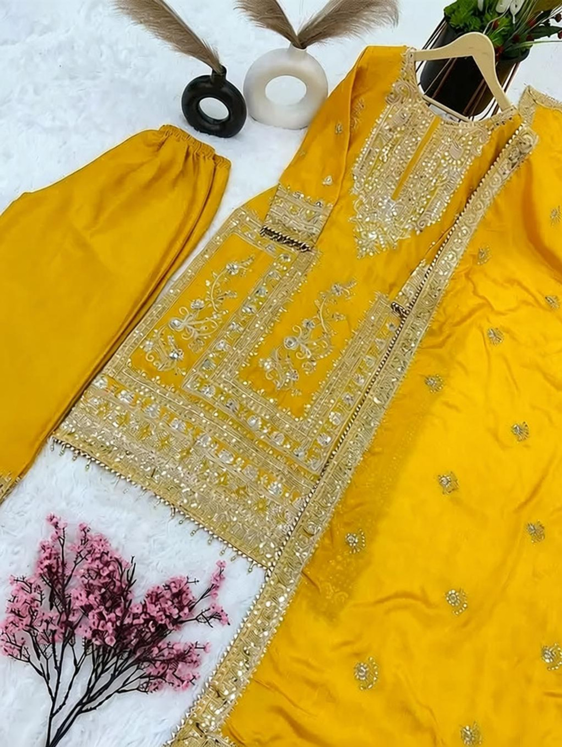 AKSHIRA Women Embellished & Embroidered Kurta, Trouser & Dupatta Set