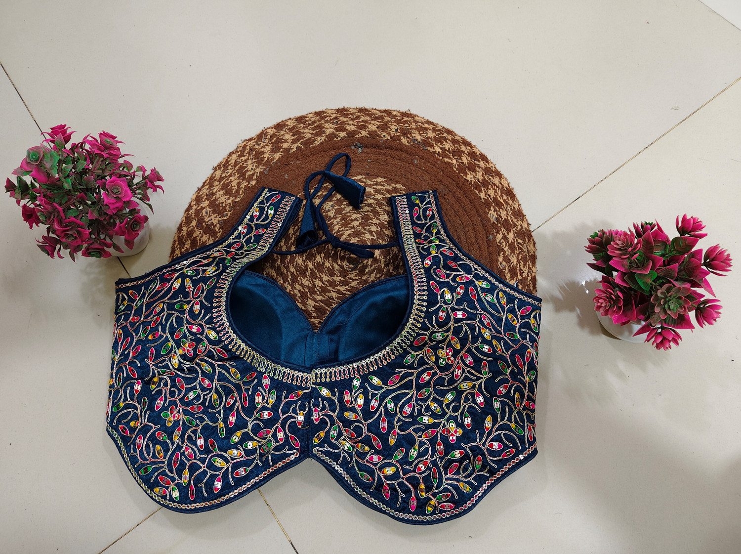 Naira Creation Sweetheart Neck Women Blouse
