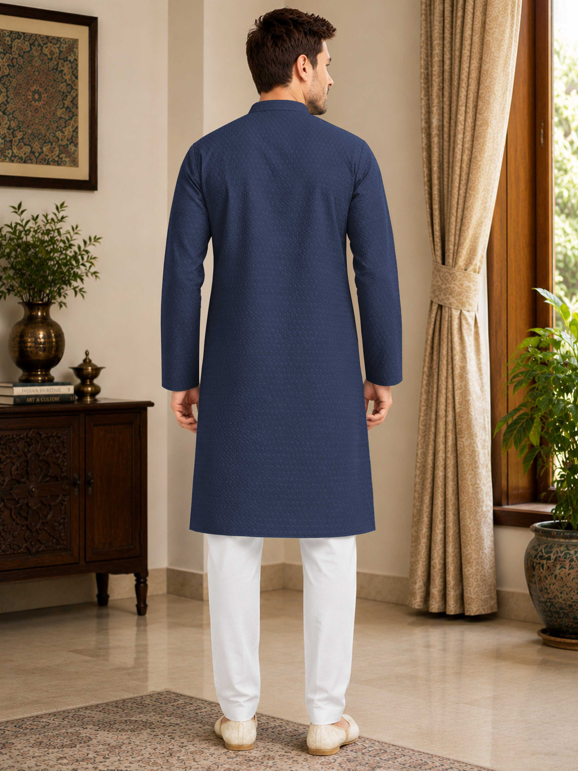 Verve  Art Silk Solid Straight Kurta 
