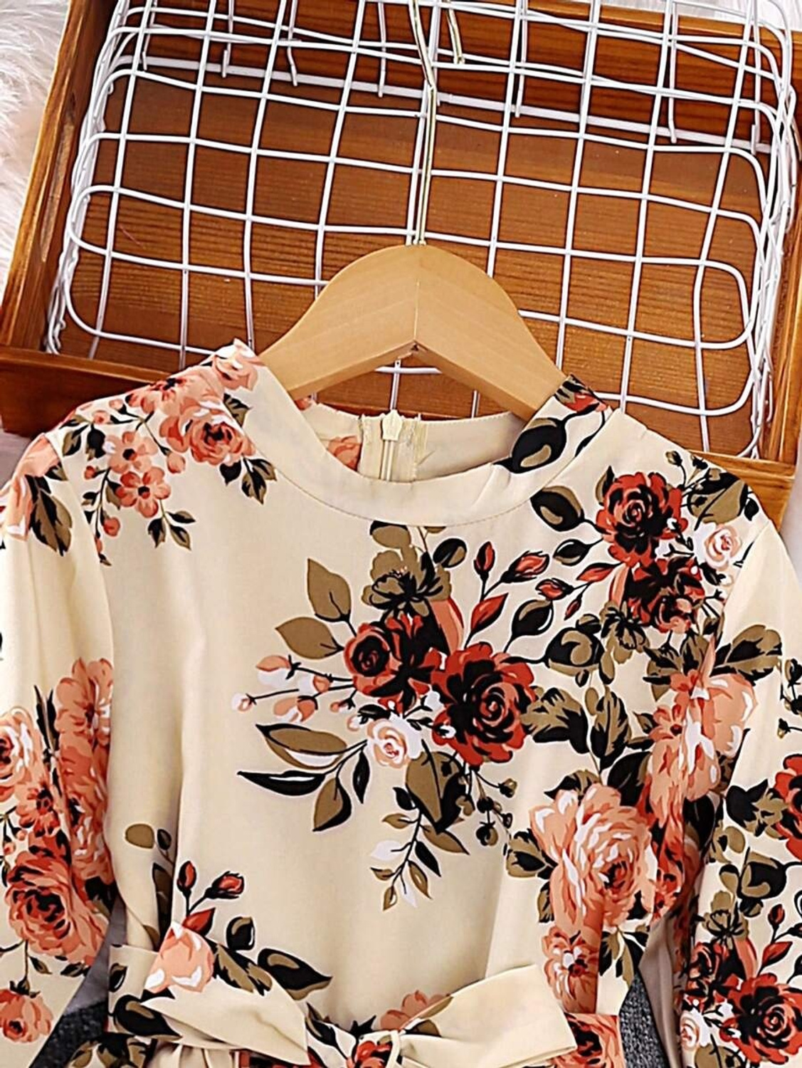 Moonette Long-sleeved floral Maxi-dress