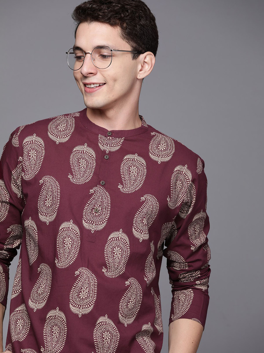 Devansh Large-scale Paisley Print Shirt