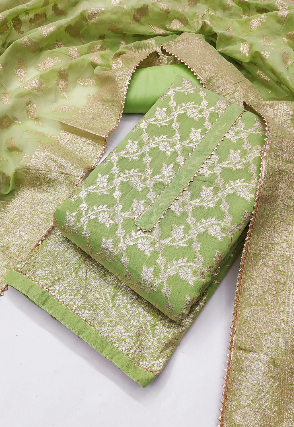 Tavisha Art Silk Self Design with Ethnic Motif Dupatta