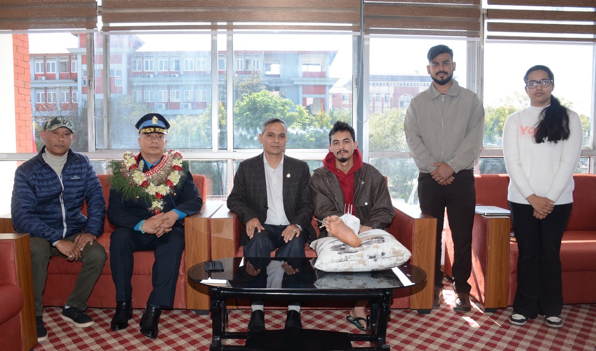 सुरक्षा व्यवस्थालाई चुस्त पार्दै निर्वाचनलाई निश्पक्ष र भयरहित बनाउन  गृहमन्त्रीको निर्देशन