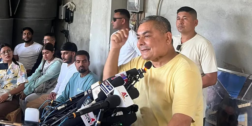 आगामी  मंसिर ७ बाट देशव्यापी आन्दोलन गर्ने दुर्गा प्रसाईँको घोषणा