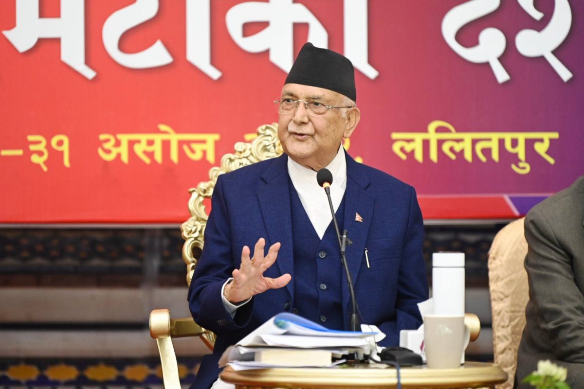 केपी ओलीले आज पत्रकारहरूसँग अन्तरक्रिया गर्दै