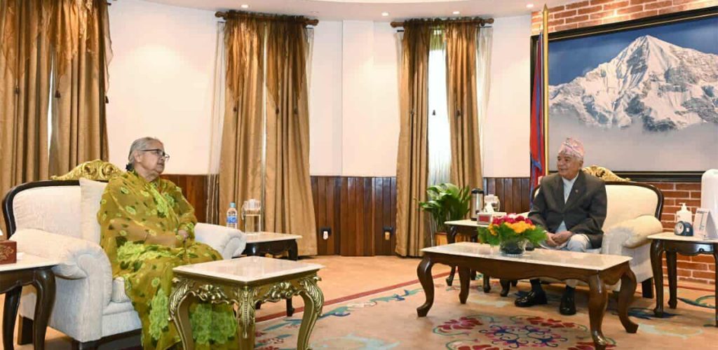 राष्ट्रपति भेट्न प्रधानमन्त्री शीतलनिवासमा