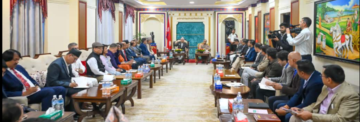 राष्ट्रपति कार्यालयमा प्रधानमन्त्री सुशीला कार्की सहित सर्वदलीय बैठक सुरु