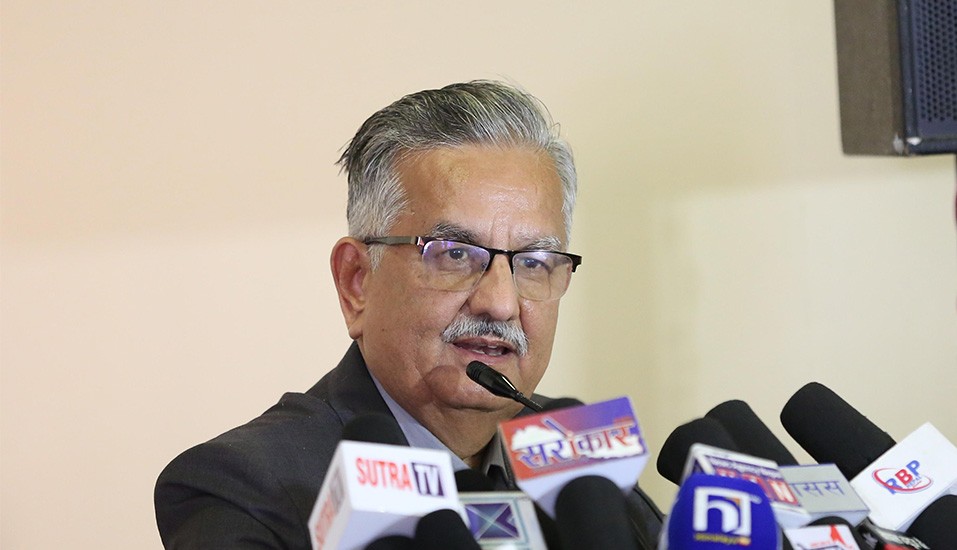 एमालेमा मनपरीतन्त्रका विरूद्ध लडाइँ जारी रहने छ : सुरेन्द्र पाण्डे