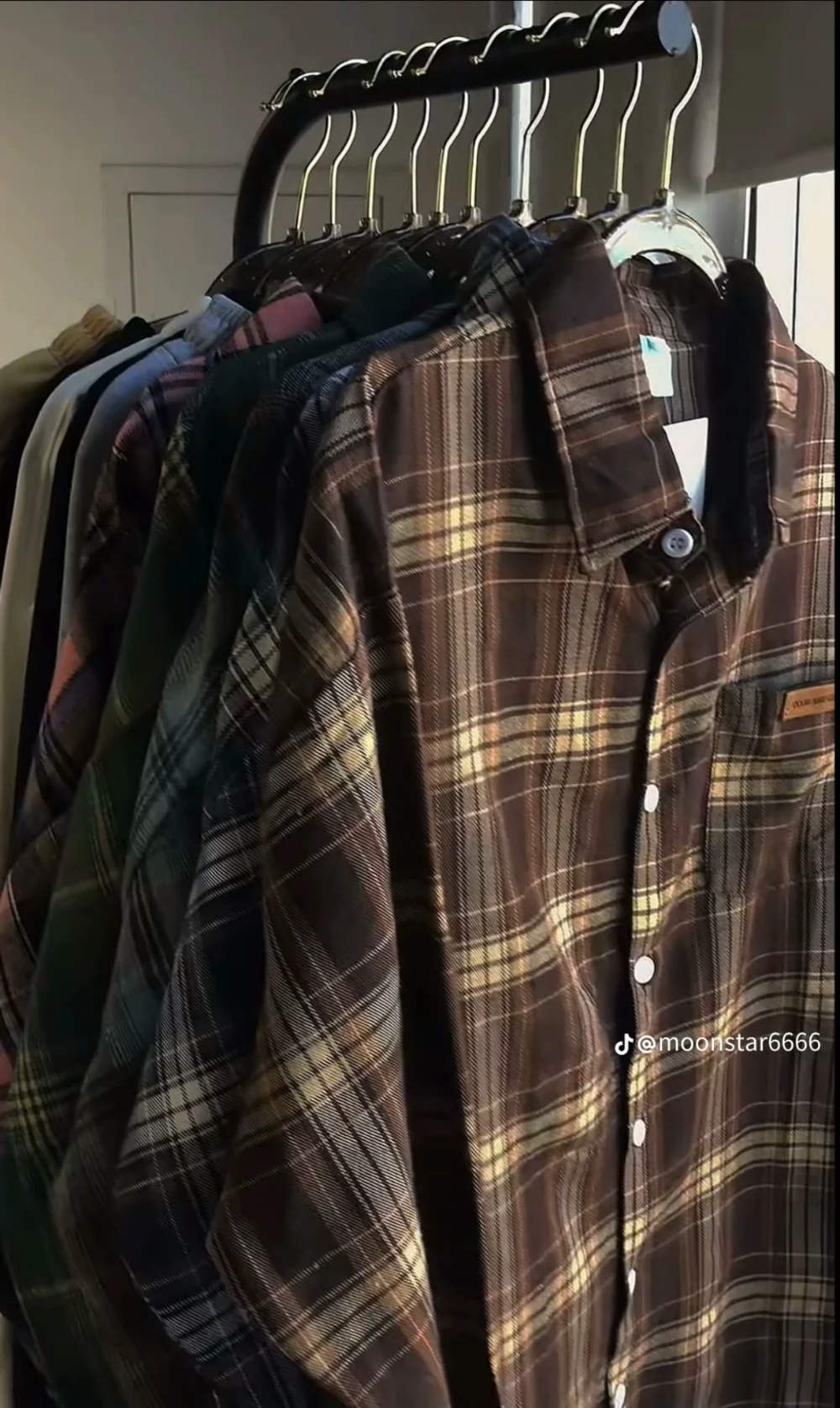 Men’s Brown Checkered Full-Sleeve Shirt