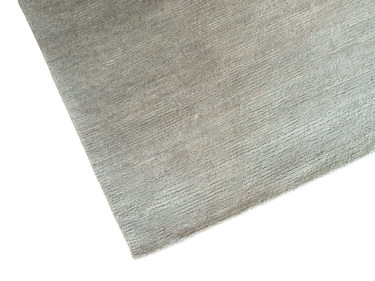 Handmade Nepali Woolen Carpet - Premium Silver Plain Rug (60 Knots) - 4.10 x 5.94 Ft (125x181 Cm)