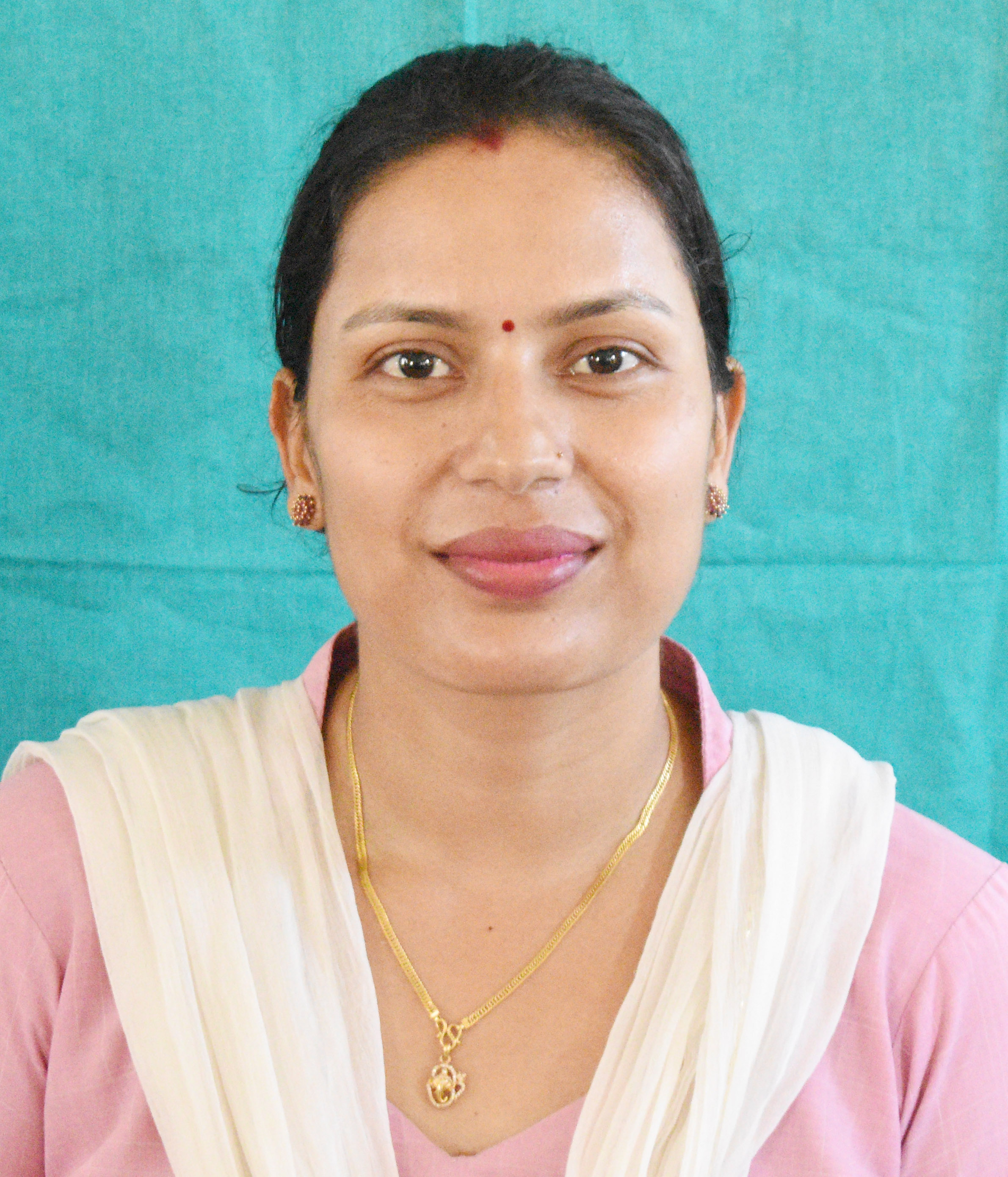 Diamond School staff image Sakuntala Ghimire